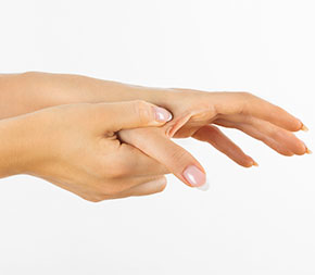 client receiving acupressure treatment