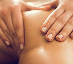 client receiving tui na therapy
